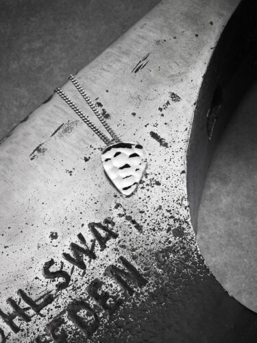 Pic Pendant